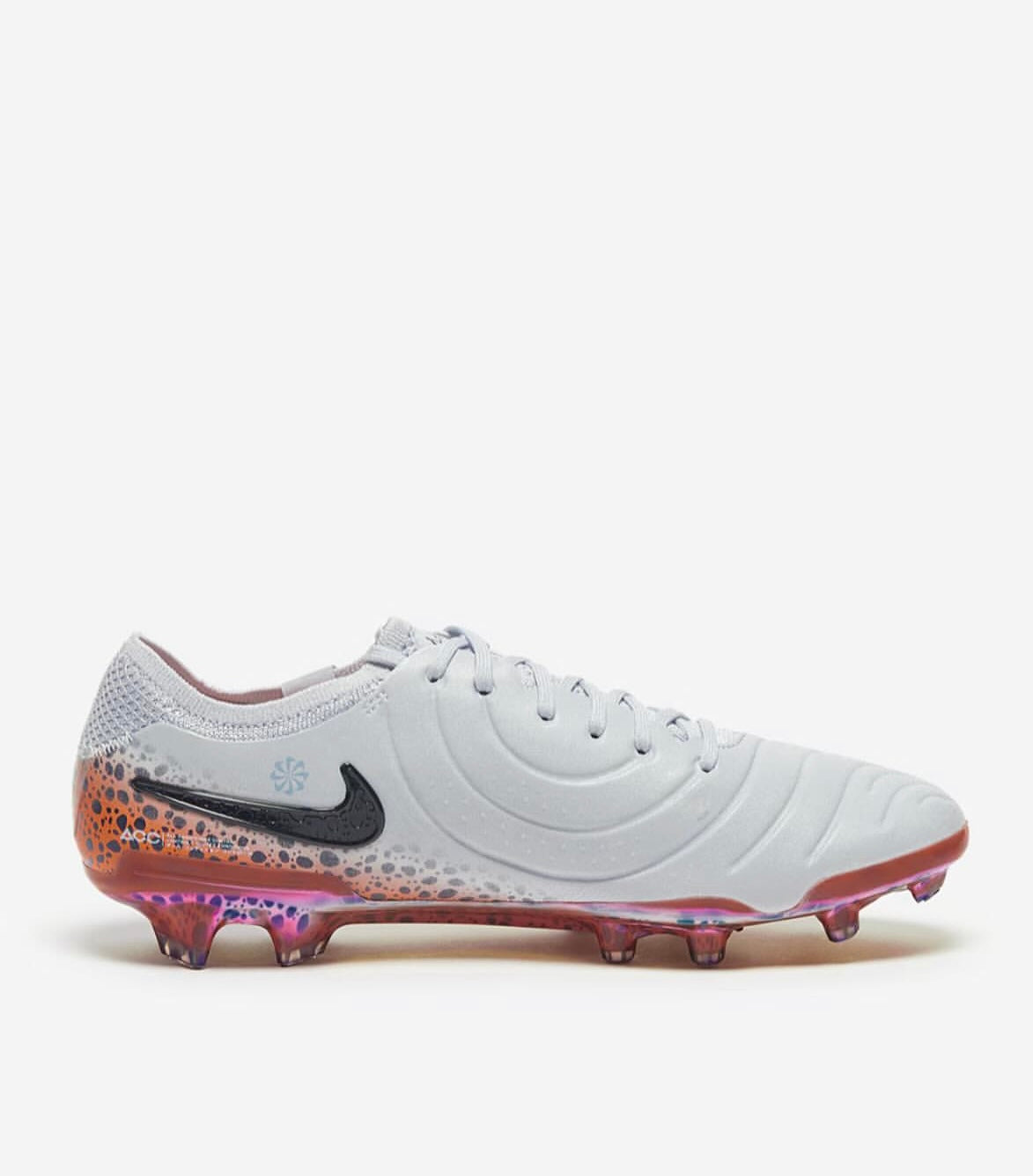 NIKE TEMPO ELITE